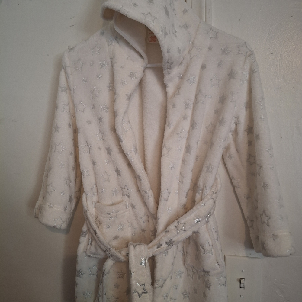 Cat & Jack White Hooded Robe